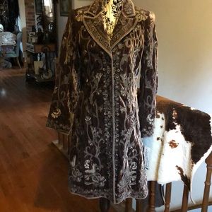 NWT Peter Nygard Embroidered Ladies Coat